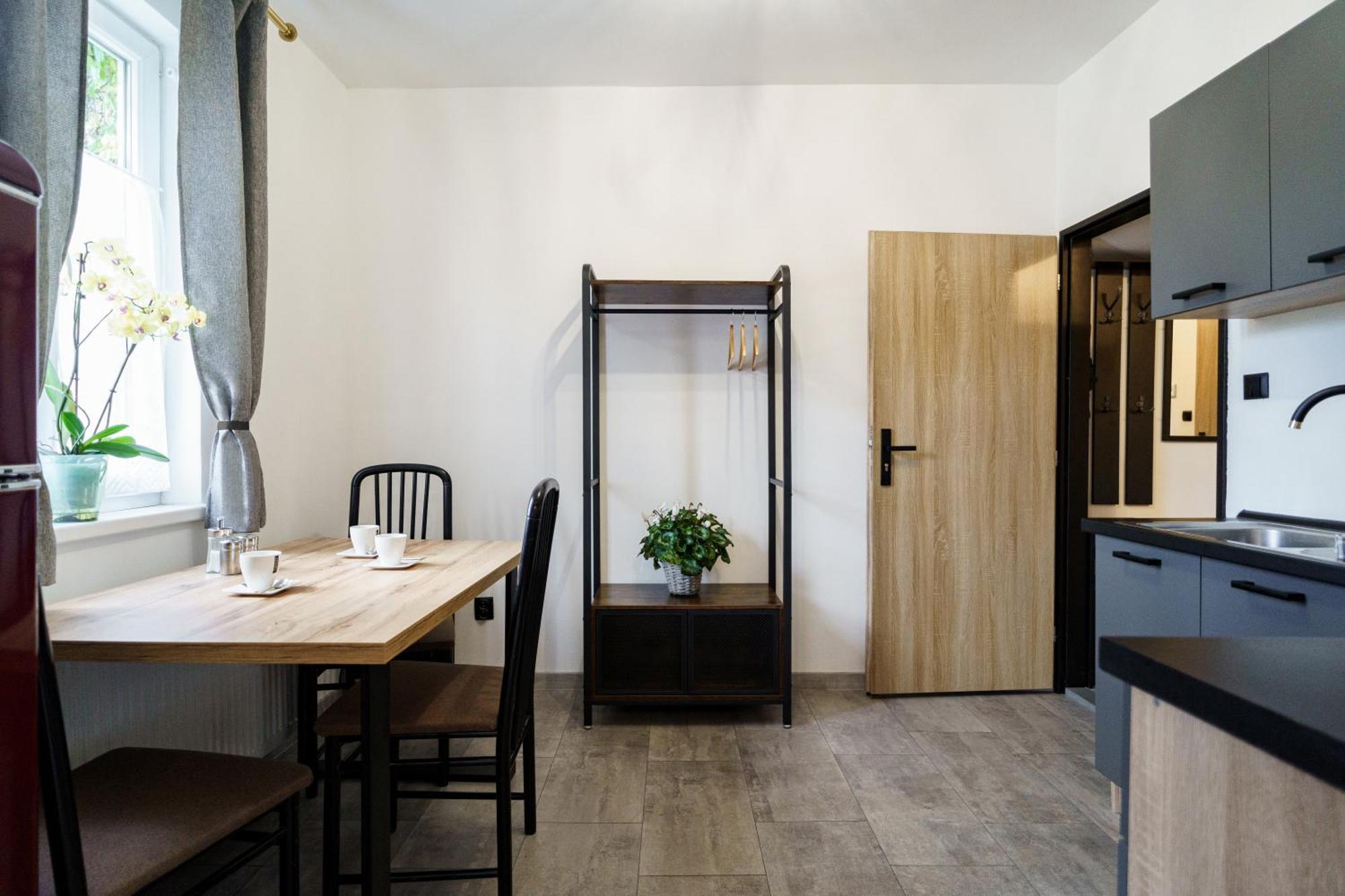 Atelier Central Banská Štiavnica المظهر الخارجي الصورة
